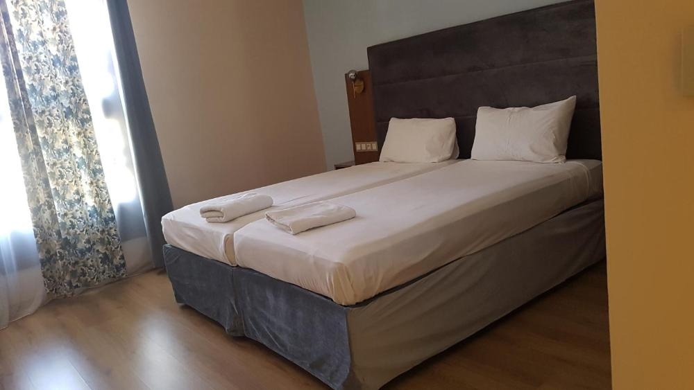 Room 2